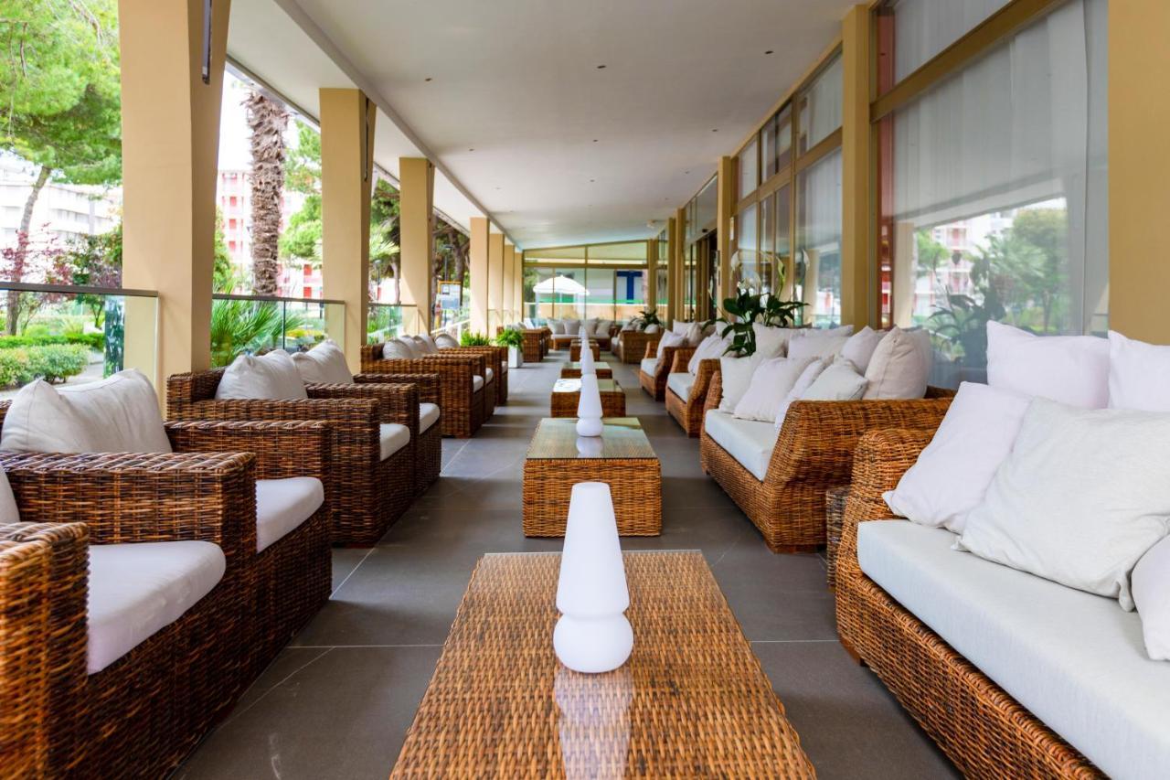 Hotel President Бибионе Экстерьер фото