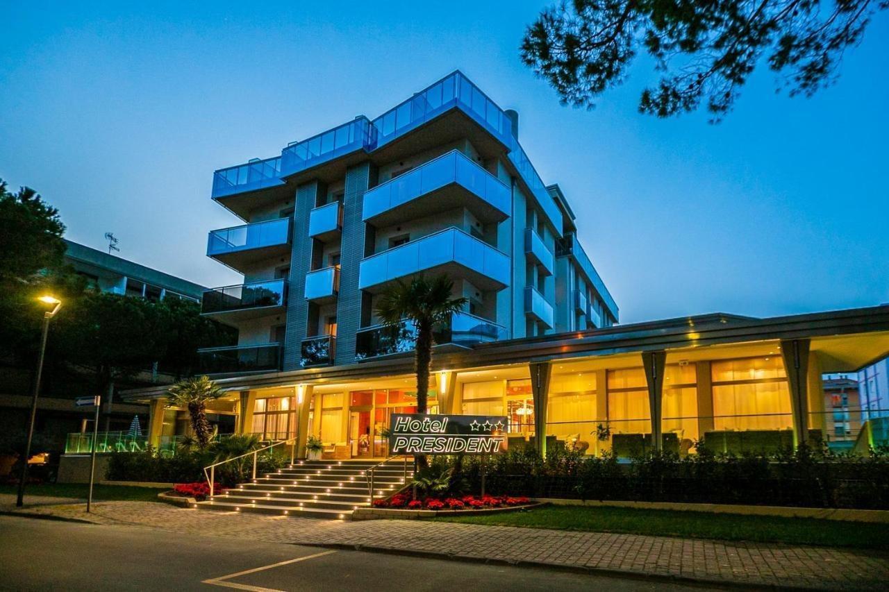 Hotel President Бибионе Экстерьер фото
