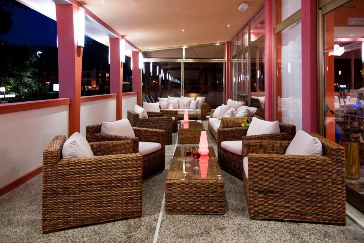 Hotel President Бибионе Экстерьер фото